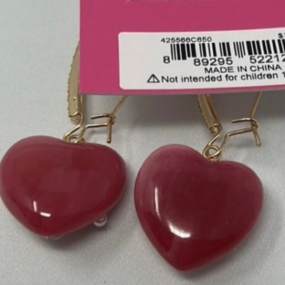 BETSEY JOHNSON SET Valentine’s Pink Marbled Heart Necklace and Earrings NEW NWT - Picture 8 of 8